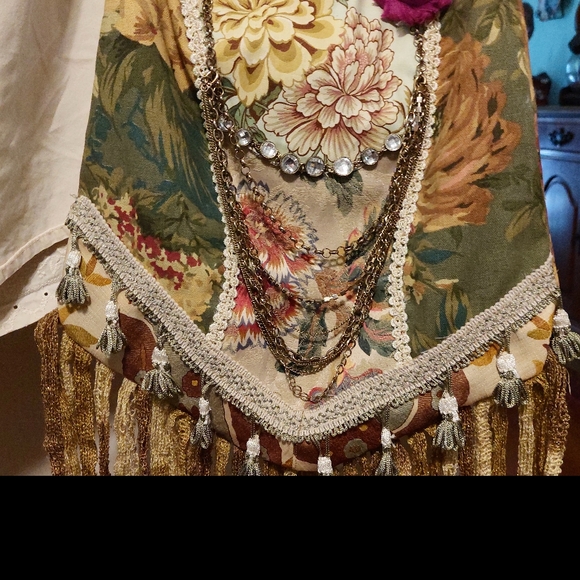 Large Handmade Tapestry Fringe Purse Boho Crossbody Bag Upcycled - Picture 4 of 6